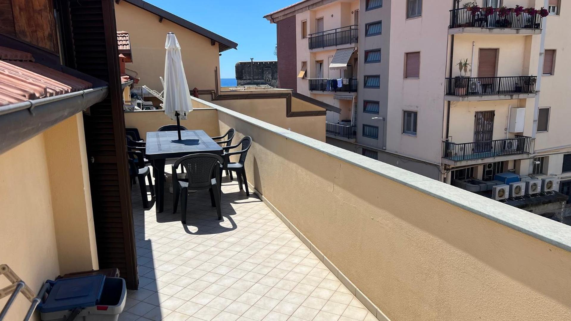 Garibaldi Appartamenti Riva Ligure Extérieur photo