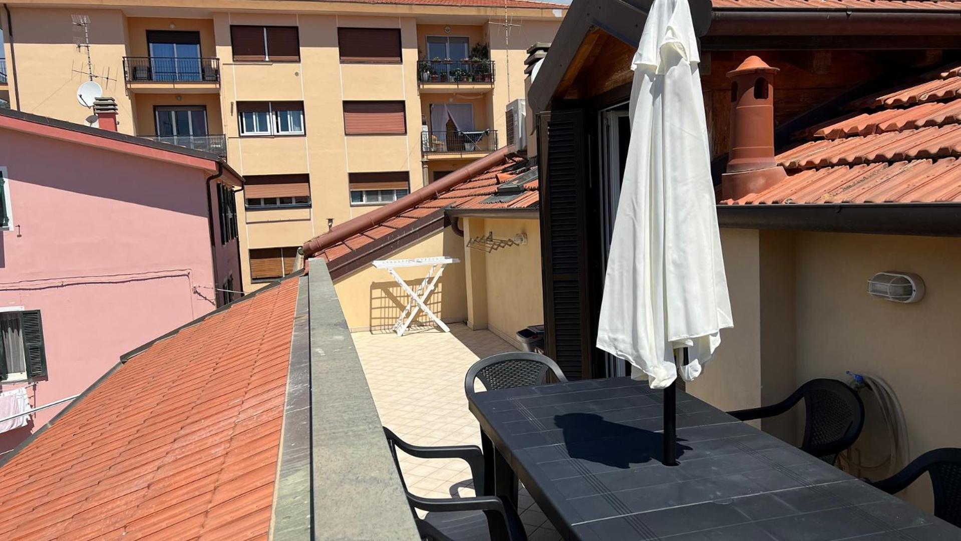 Garibaldi Appartamenti Riva Ligure Extérieur photo